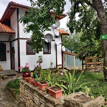 Старата Къща - Трявна Villa Eksteriør bilde
