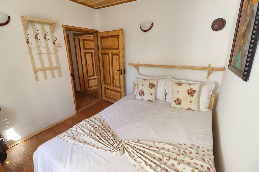 Старата Къща - Трявна Villa Eksteriør bilde